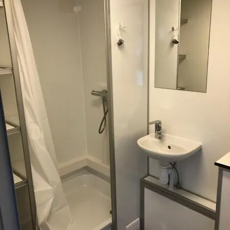 Tiny House *